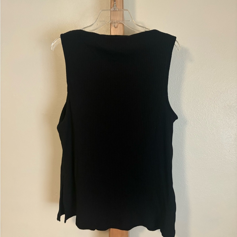 Old Navy Black Sleeveless Tunic